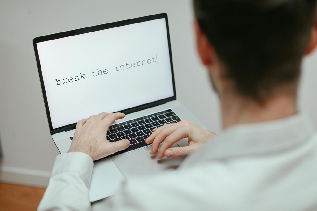 7. Fundamentos da Internet e Protocolos