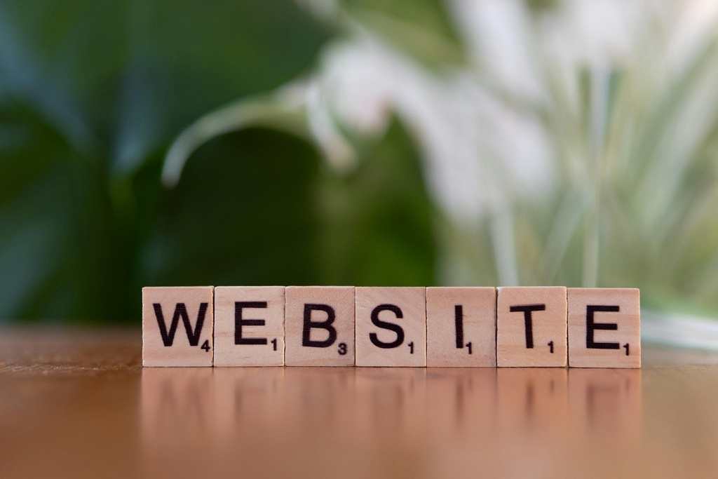 8. Front-End I